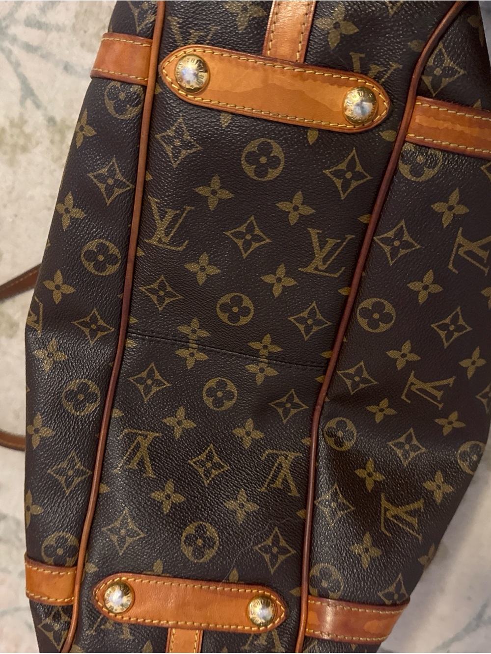 Louis Vuitton Brown Monogram Canvas Shoulder Bag with Tan Trim and Gold Hardware - Picture 7 of 7